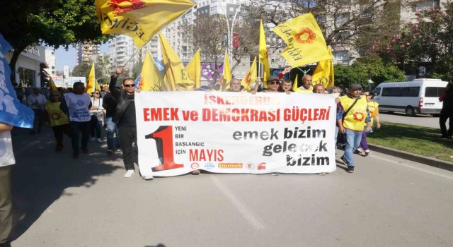 Adanada 1 Mayıs yürüyüşü