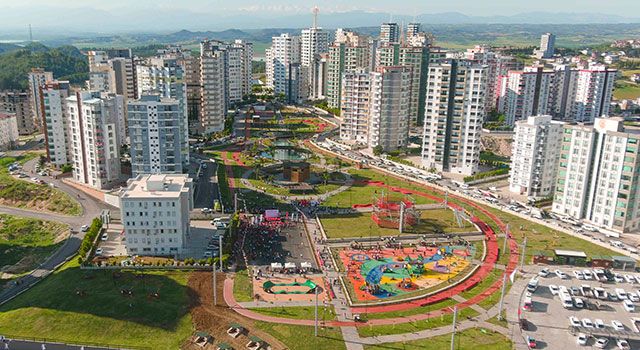 Adana'da 40 bin metrekare alanıyla Adananın ikinci büyük parkı açıldı