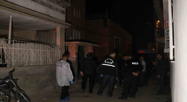 Adanada cinnet geçiren koca aile bireylerinin boğazını kesti: 2 ölü, 2 ağır yaralı
