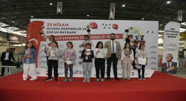 Adanadaki satranç turnuvası sonuçlandı