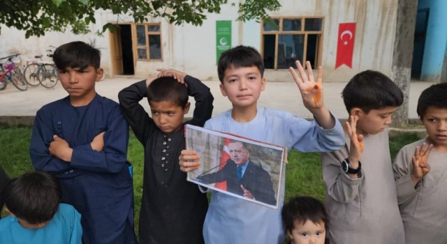 Afganistandaki Özbek ve Türkmenlerden Cumhurbaşkanı Erdoğana destek ve dua