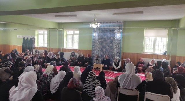 Afyonkarahisarda En Güvenli Sığınağımız Aile programı düzenlendi
