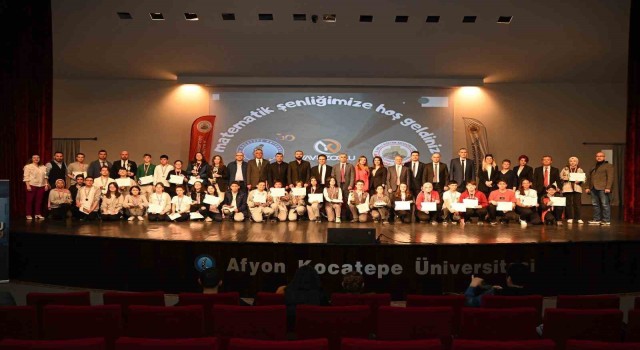 Afyonkarahisarda matematik şenliği tamamlandı