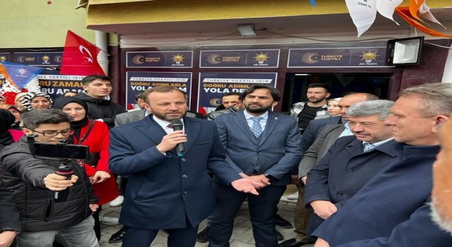 AK Parti Gedizde seçim irtibat bürosu açtı