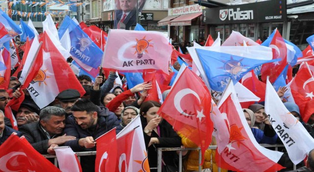 AK Parti Genel Başkan Vekili Yıldırım, Karsta konuştu