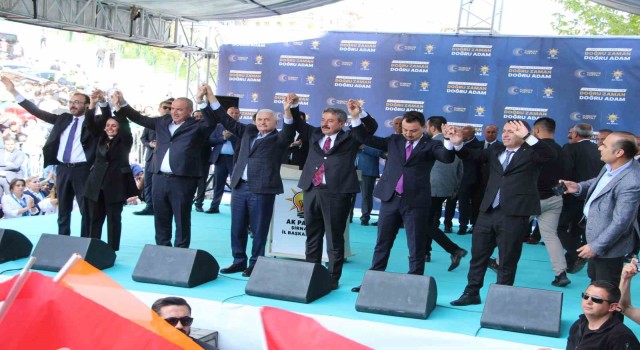 AK Parti Genel Başkanvekili Yıldırım, Şırnakta halka hitap etti