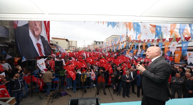 Ak Parti Horasanda miting yaptı