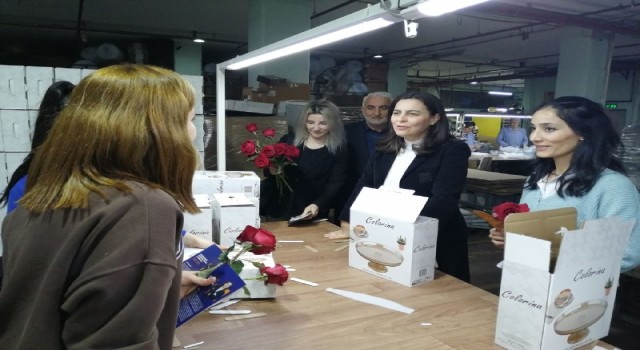 AK Parti Milletvekili adayı Durgut, Pendikte fabrika işçilerini ziyaret etti