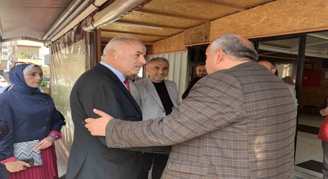 AK Parti Milletvekili adayı Eroğlu: “1 milyon 700 bin vatandaşımız vatana sahip çıkmak için, istiklal için Atatürk Havalimanındaydılar”