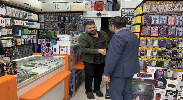 AK Parti milletvekili adayı Kar, Fatihte vatandaşlarla bir araya geldi