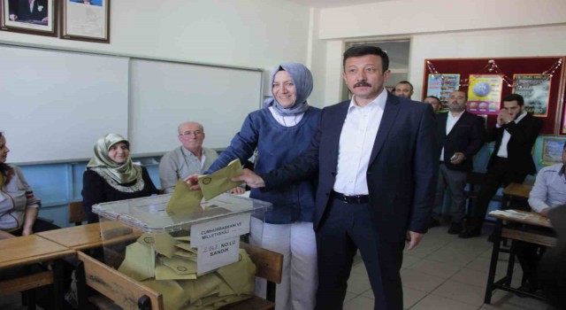 AK Partili Dağ, oyunu kullandı