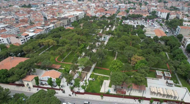 Akhisar Şehit Necdi Şentürk Parkında sona doğru