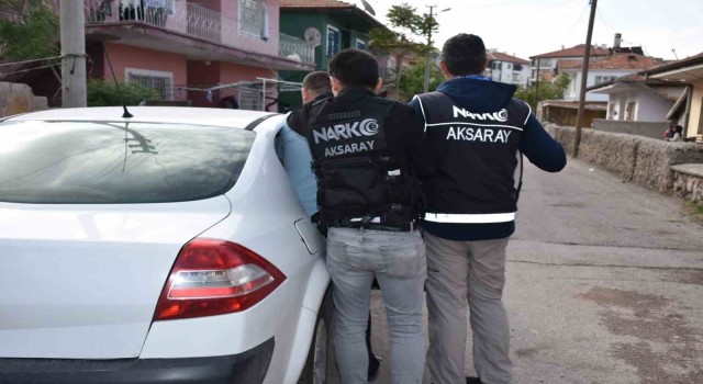 Aksarayda uyuşturucu operasyonu: 4 gözaltı