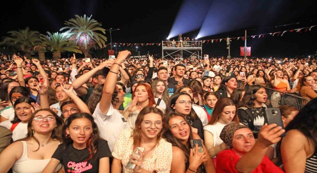 Alanya Belediyesinden 19 Mayıs kutlaması