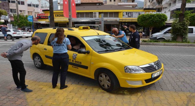 Alanyada sezon öncesi taksi ve halk otobüsleri denetleniyor