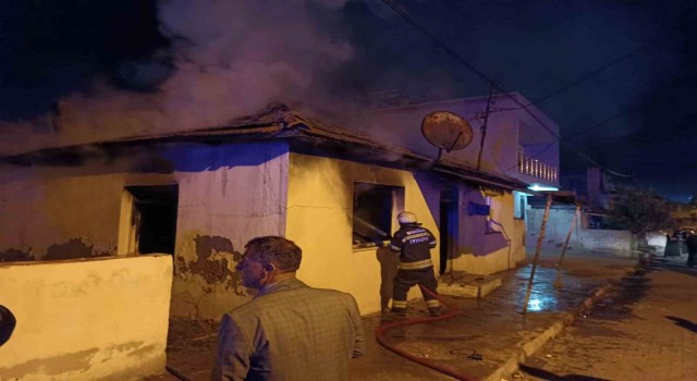 Alaşehirde korkutan yangın