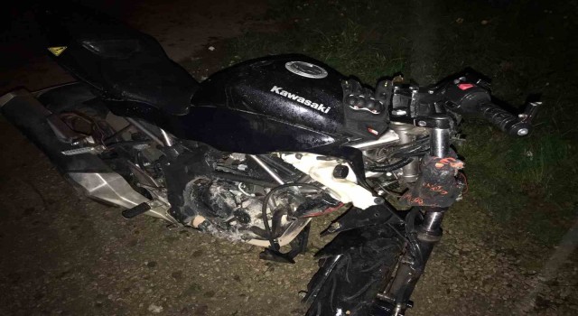 Alkollü otomobil kullanıyordu, karşı yönden gelen motosiklete çarptı: 1 yaralı
