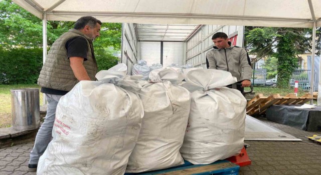 Almanyada kullanılan oylar Türkiyeye gönderildi