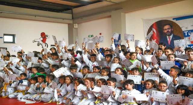 Altındağlı judocular kuşaklarını bağladı