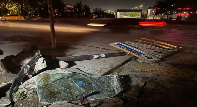 Ankarada iki otomobil çarpıştı: 1 ölü, 1 yaralı
