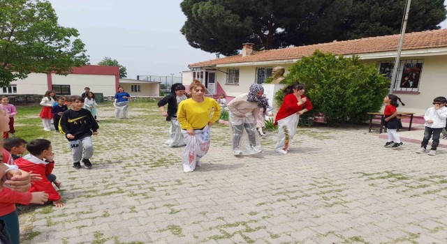 Anneler Günü bayram havasında kutlandı