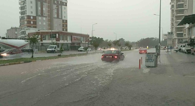 Antalya ve çevresi için kuvvetli yağmur uyarısı