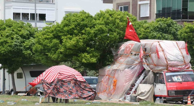 Antalyada denize sıfır karavan tatiline yasak geliyor