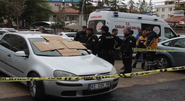 Aracında ölü olarak bulundu