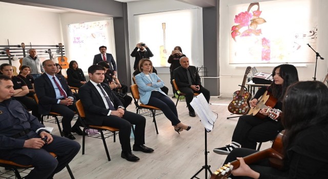 Aşık Mahzuni Şerifin adı müzik sınıfında yaşayacak