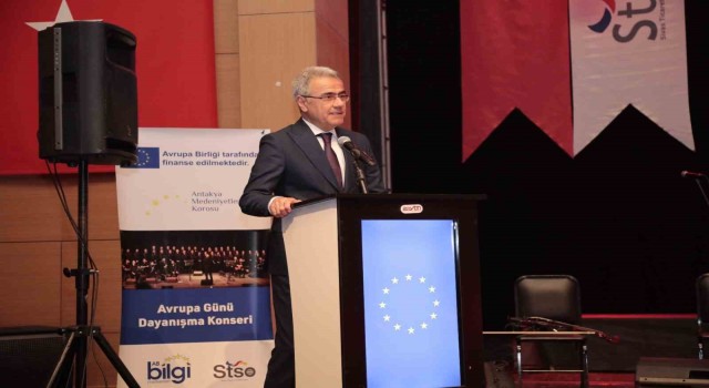 Avrupa Günü Deprem Dayanışma konseri Sivasta gerçekleştirildi