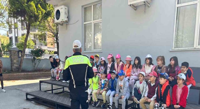 Aydında 250 öğrenci “trafik dedektifi” oldu