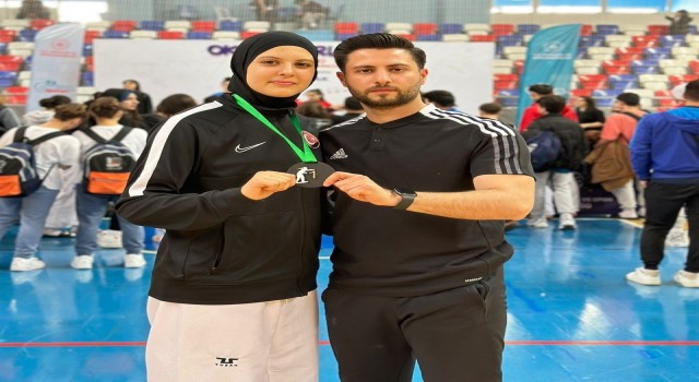 Aydınlı Elifnaz, Dünya Şampiyonluğuna bir adım daha yaklaştı