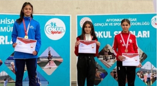 Aydınlı sporcular Afyondan madalya ile döndü