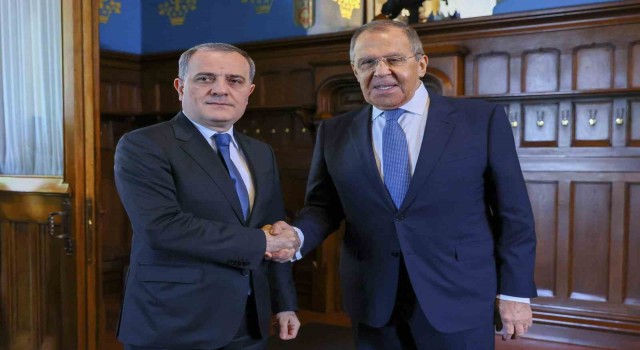 Azerbaycan Dışişleri Bakanı Bayramov ve Lavrov Moskovada görüştü