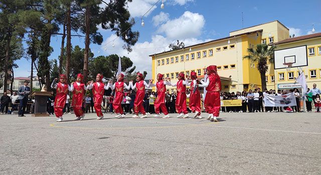 Bahçe İlçesi’nde 19 Mayıs etkinliklerle kutlandı