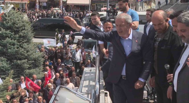Bakan Akar: “Artık Gabarda terörist yok, petrol var, zenginlik var”