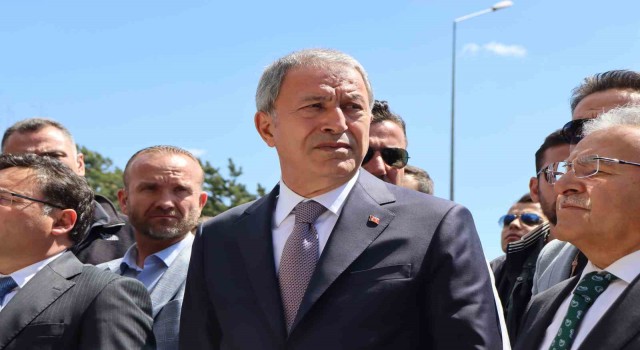 Bakan Akar: Önümüzdeki hafta Rusya, Ukrayna ve Türkiye Savunma Bakan Yardımcıları İstanbulda toplantı yapacaklar”