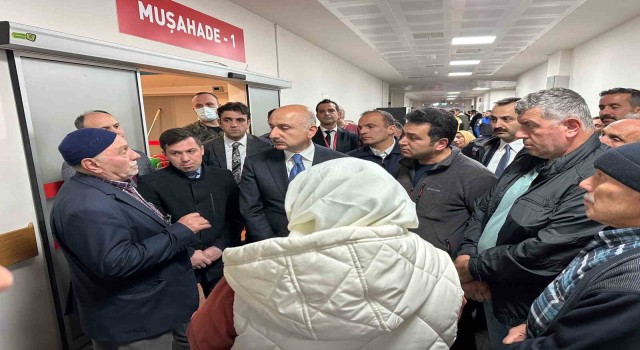 Bakan Karaismailoğlundan belediye otobüsü kazasında yaralanan şahıslara Geçmiş olsun ziyareti