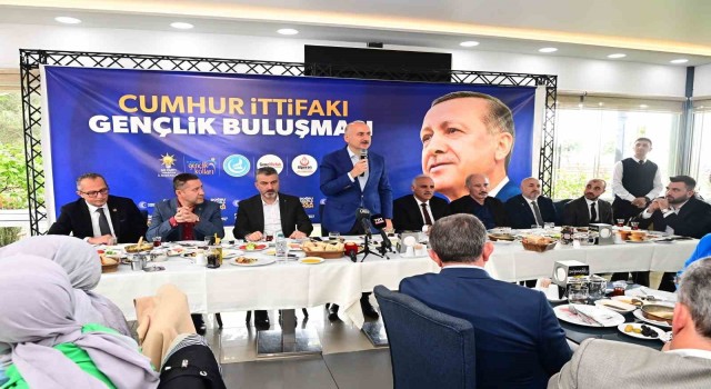 Bakan Karaismailoğlundan gençlere “Sandıklara sahip çıkın çağrısı