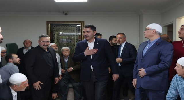 Bakan Kurum: Biz öyle birileri gibi verdiği sözleri tutmayanlardan değiliz