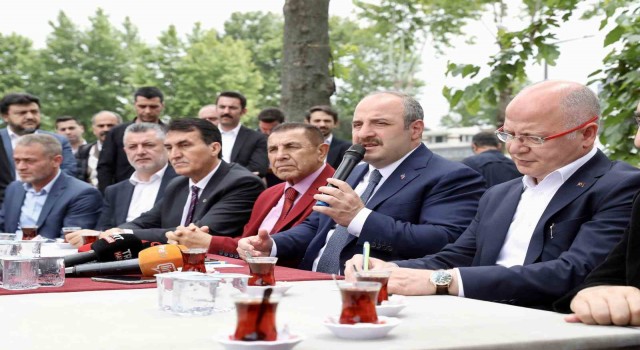Bakan Varank: Değişim isteyen vatandaşlarımız, önce Kemal Kılıçdaroğlunu değiştirerek yola çıksınlar