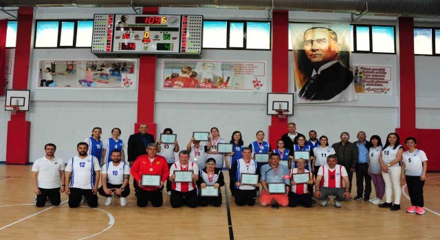 Balçovada kalpleri ısıtan turnuva