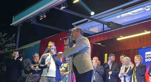 Balıkesirde bakanlı mahalle mitingi