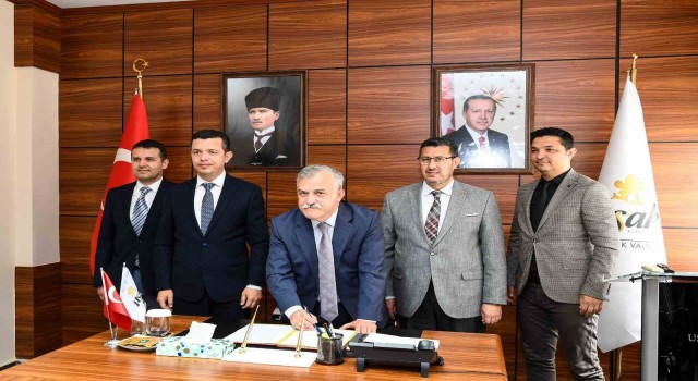 Banaza kurulacak GES için imzalar atıldı