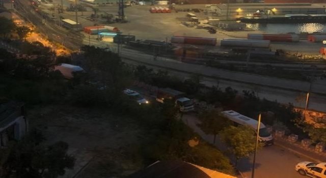 Bandırmada dini nikahlı eşini bıçakladı
