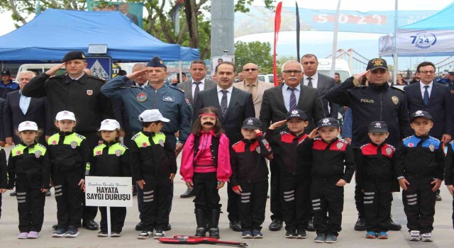 Bandırmada trafik haftası kutlandı