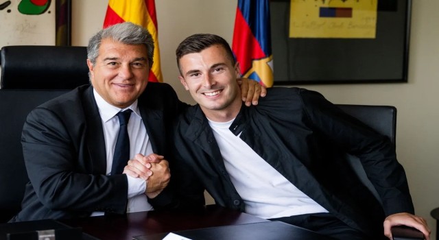 Barcelona, Inaki Penanın sözleşmesini 2026 yılına kadar uzattı