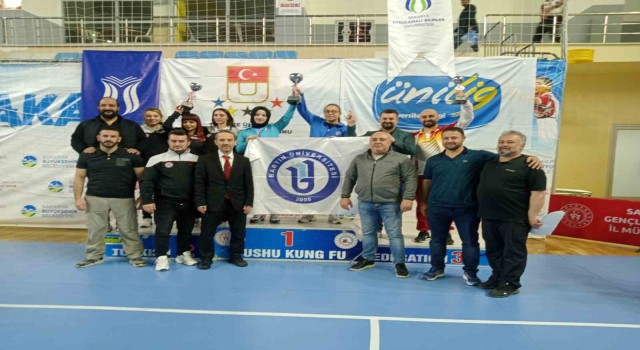 BARÜ, Wushu Kung Fuda zirvede