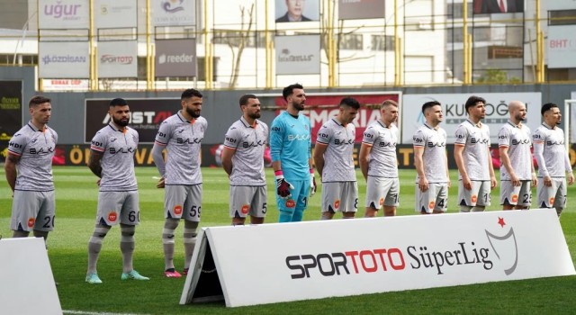 Başakşehir, Galatasaraya konuk olacak