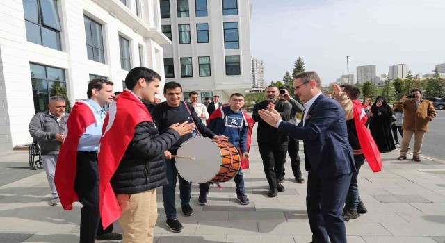 Başakşehirin özel gençler davul zurnalı asker eğlencesi
